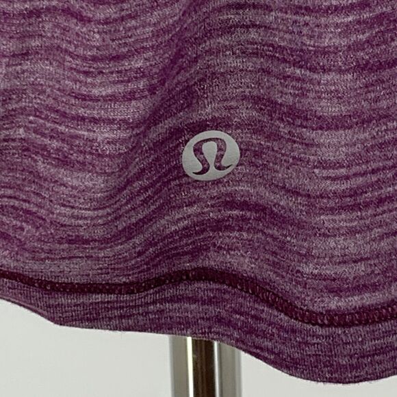 Lululemon Top Womens 6/8 Hibiscus Cardio Squad II Tank Low Cut Sides Sleeveless - Picture 5 of 9